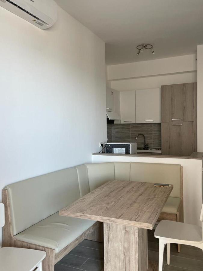 Residence Apollo - Walterigato Apartments Solo Per Famiglie Lido di Jesolo Buitenkant foto