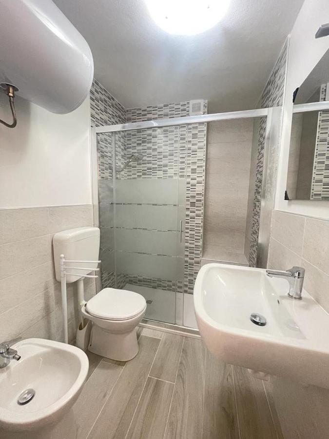 Residence Apollo - Walterigato Apartments Solo Per Famiglie Lido di Jesolo Buitenkant foto