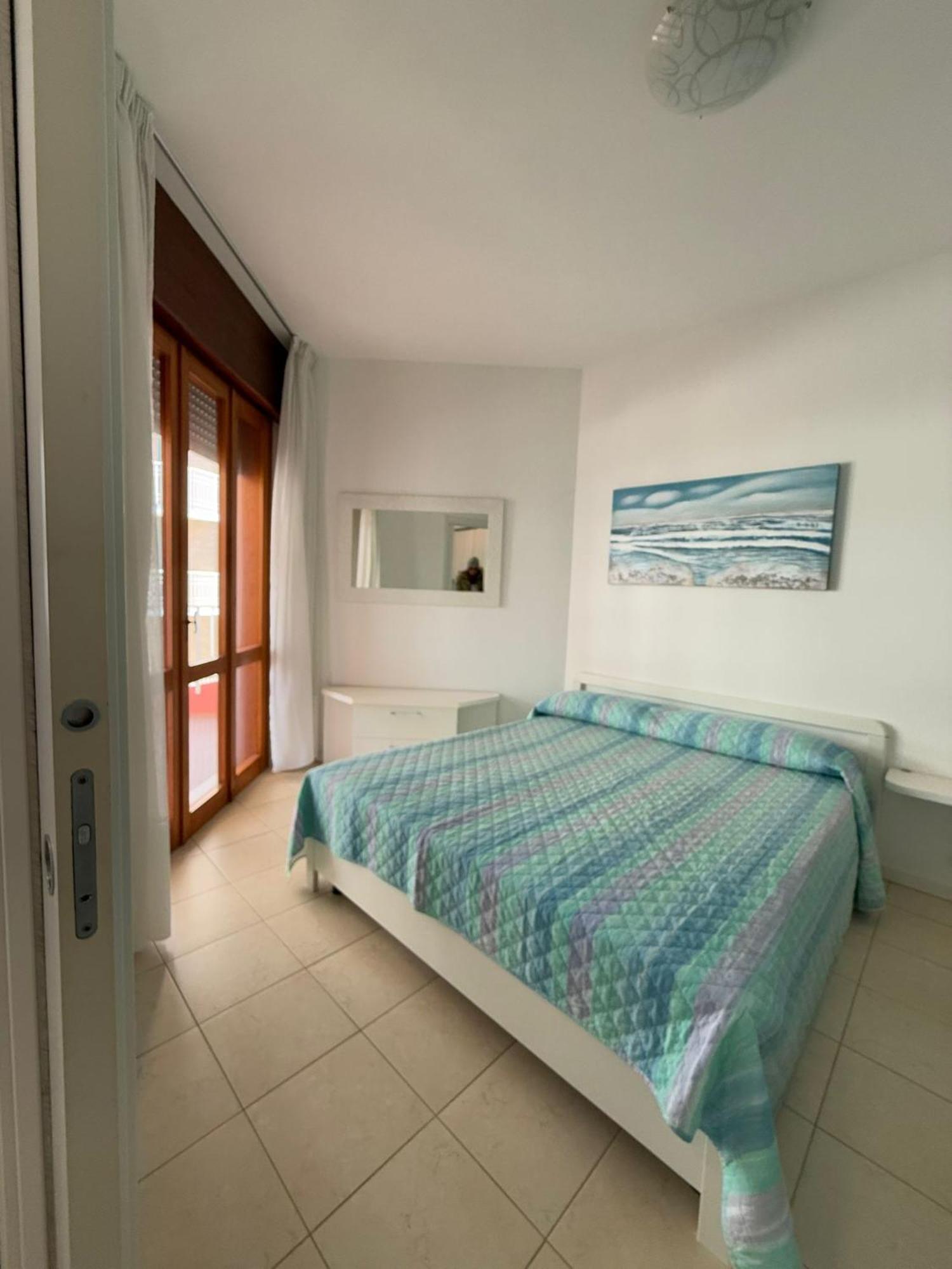 Residence Apollo - Walterigato Apartments Solo Per Famiglie Lido di Jesolo Buitenkant foto